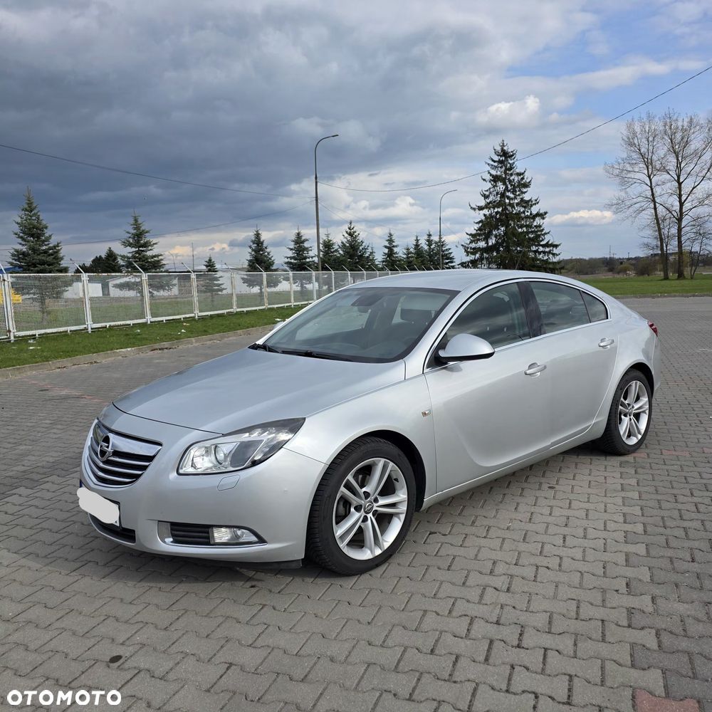 Opel Insignia 2.0 CDTI - 1