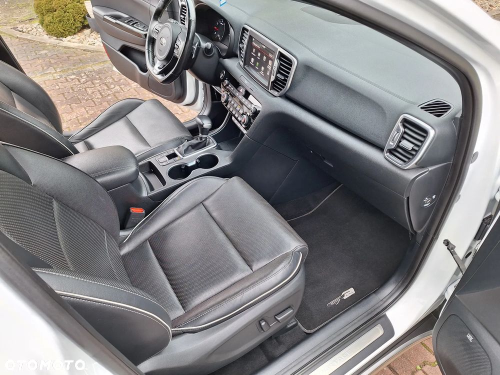 Kia Sportage 1.6 T-GDI AWD DCT GT LINE - 11