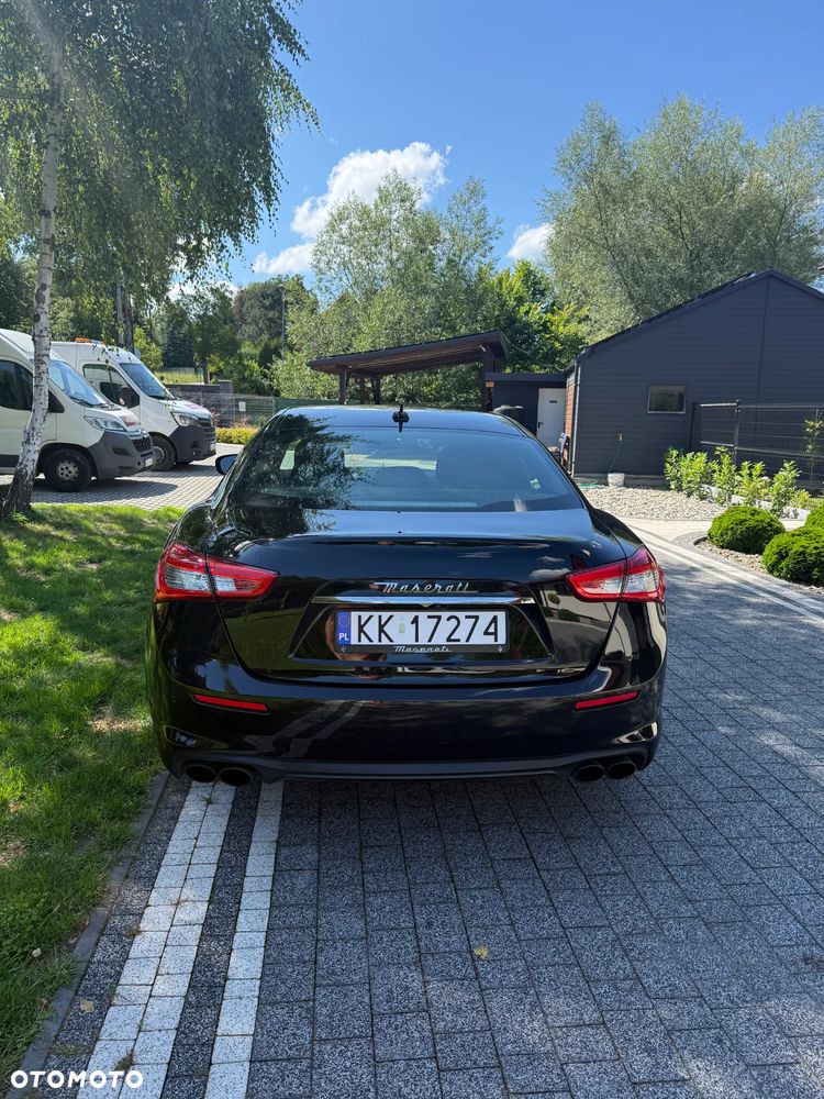 Maserati Ghibli GranSport - 8