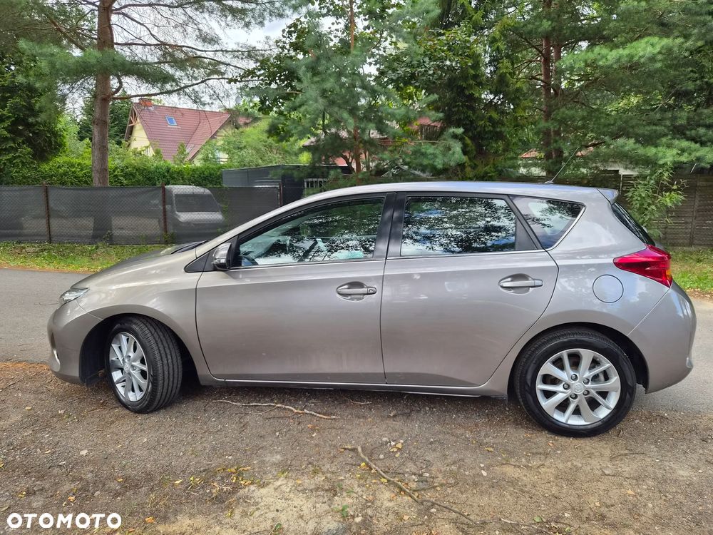 Toyota Auris 1.33 VVT-i Active - 6