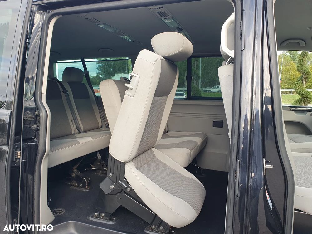 Volkswagen Caravelle T6 2.0 TDI KR Comfortline DSG - 12