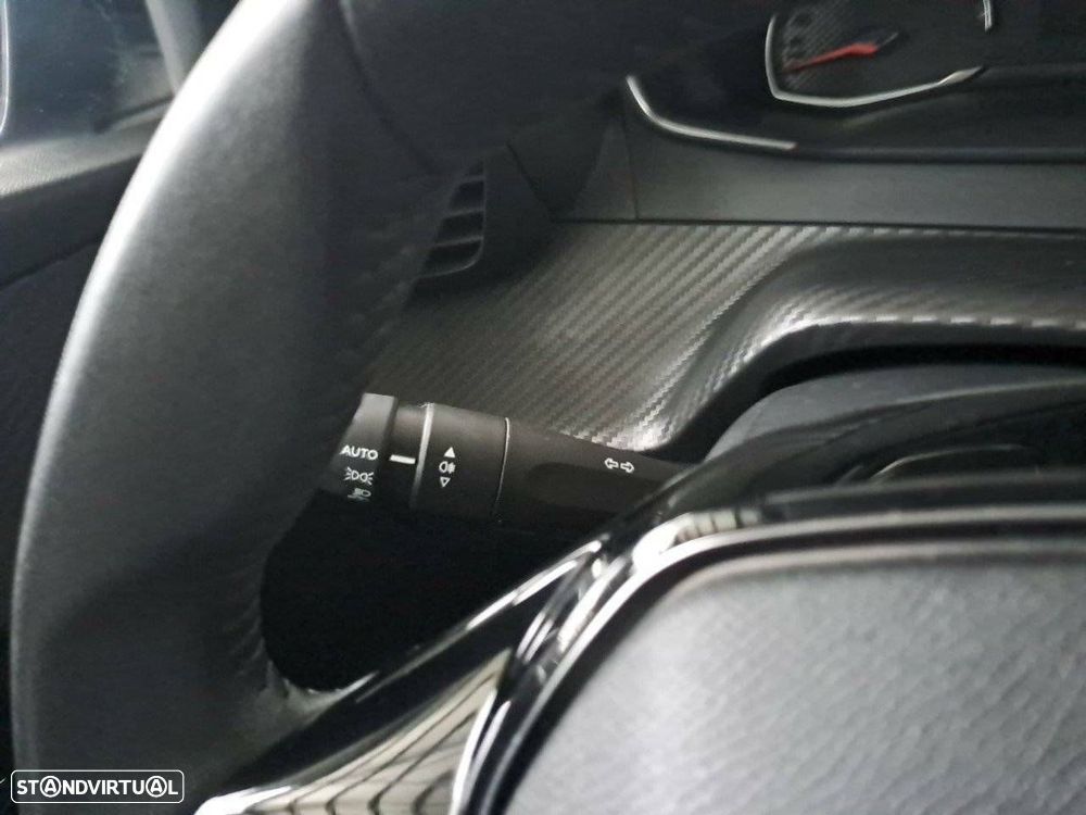 Peugeot 208 1.2 PureTech Active - 14