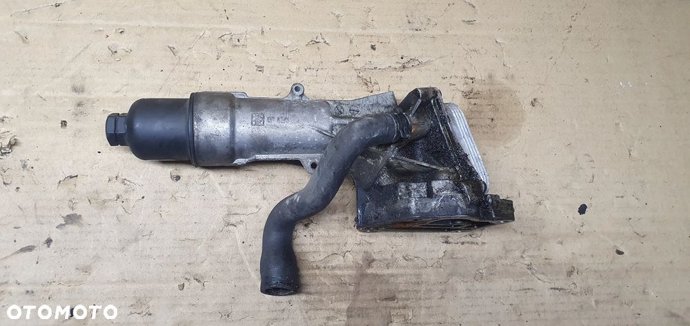 Podstawa filtra oleju chłodniczka Mercedes W209 1.8 Kompresor A2711880001 A2711800610 - 3