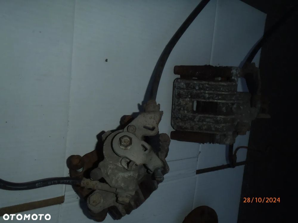 PIASTA CZOP koronka ucho wieszak wspornik zacisk jarzmo śruby z zawieszenie tył tylne belka golf IV pod abs - 13