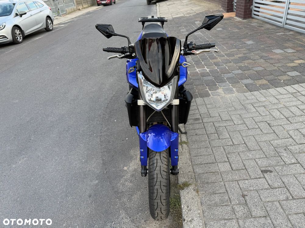 Yamaha FZ - 2