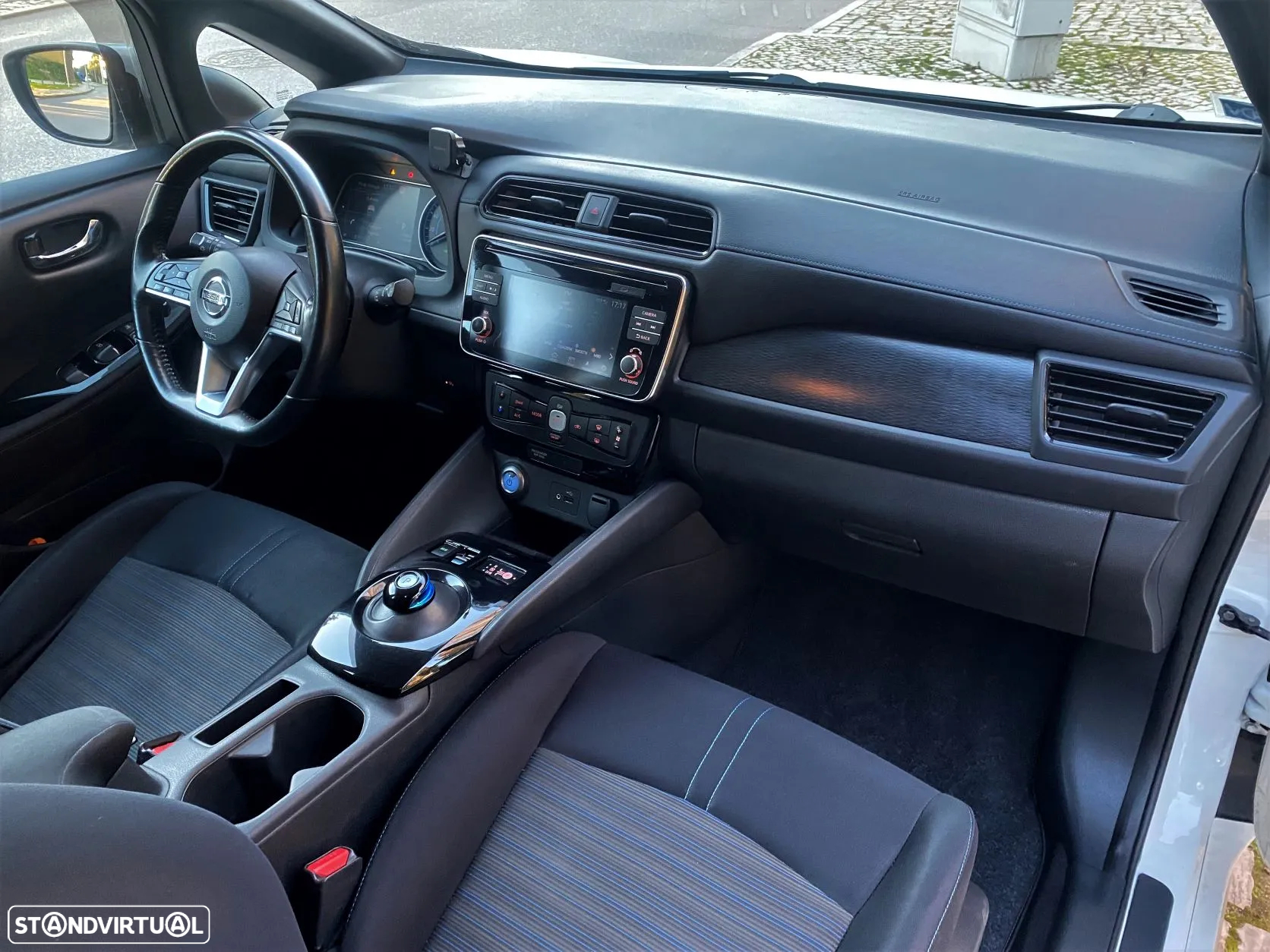 Nissan Leaf 40 kWh Acenta - 6