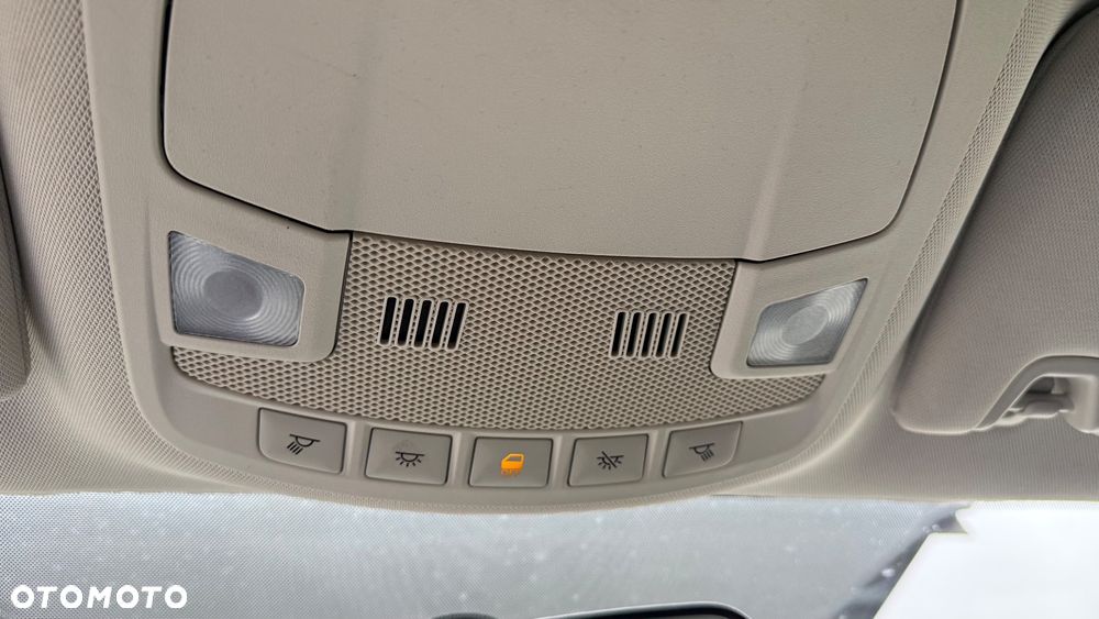 Ford Mondeo - 23