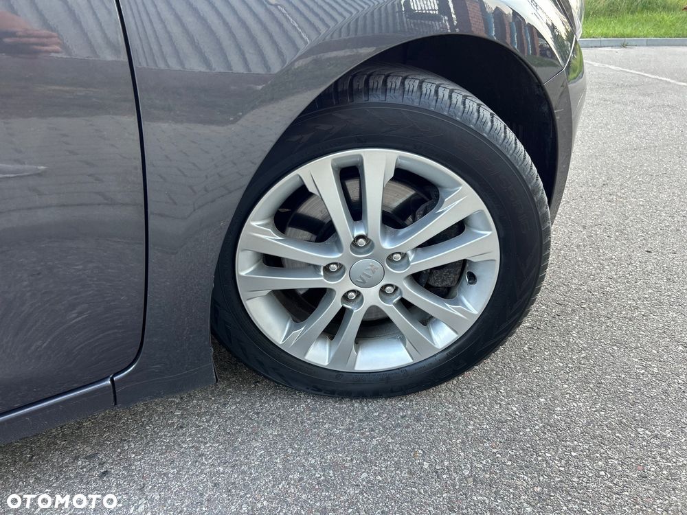 Kia Ceed 1.6 CRDi 128 Spirit - 10