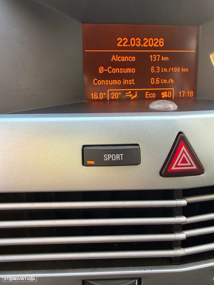 Opel Astra GTC 1.7 CDTI - 18