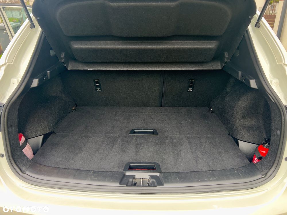 Nissan Qashqai 1.6 DIG-T Tekna - 16