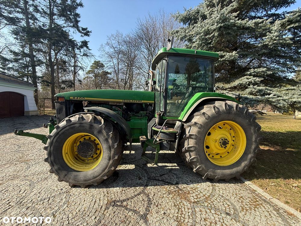 John Deere 8400 - 3