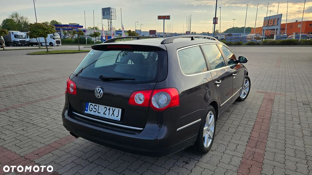 Volkswagen Passat 2.0 TDI Comfortline - 7