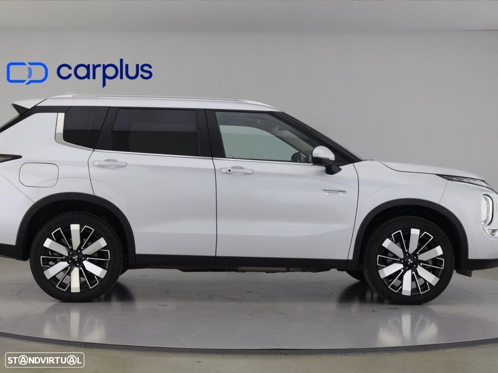 Mitsubishi Outlander 2.4 PHEV Instyle - 8