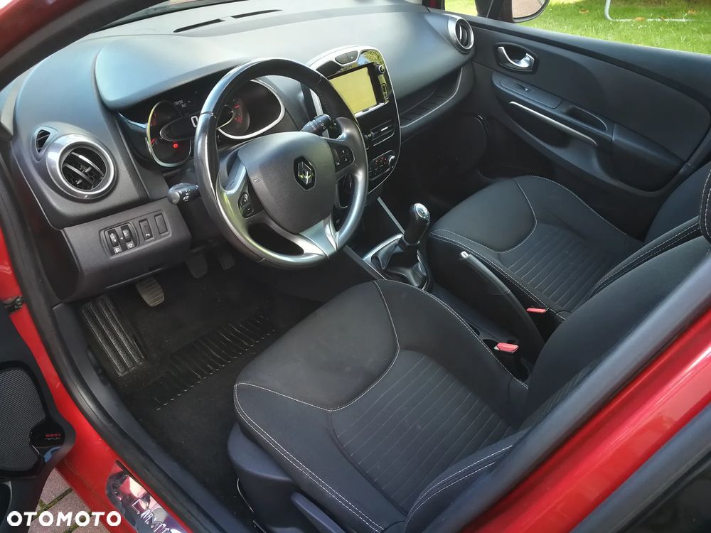 Renault Clio 1.2 16V 75 LIMITED - 14