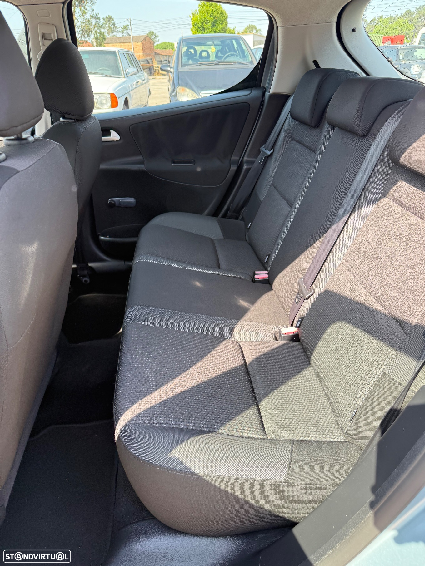 Peugeot 207 1.4 16V Active - 13