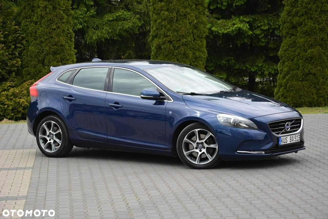 Volvo V40 D4 Ocean Race - 11