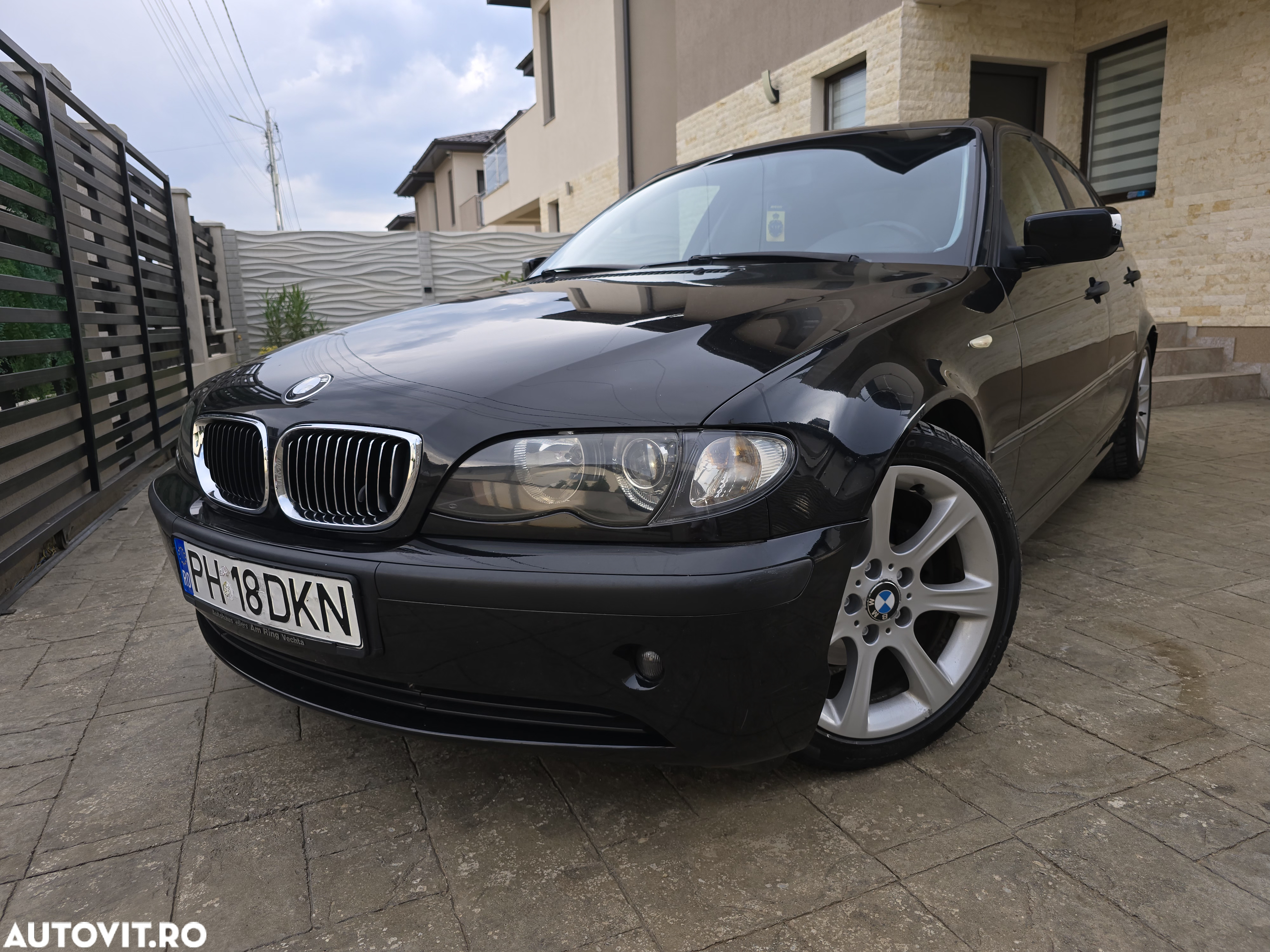 BMW Seria 3 316i Touring - 8