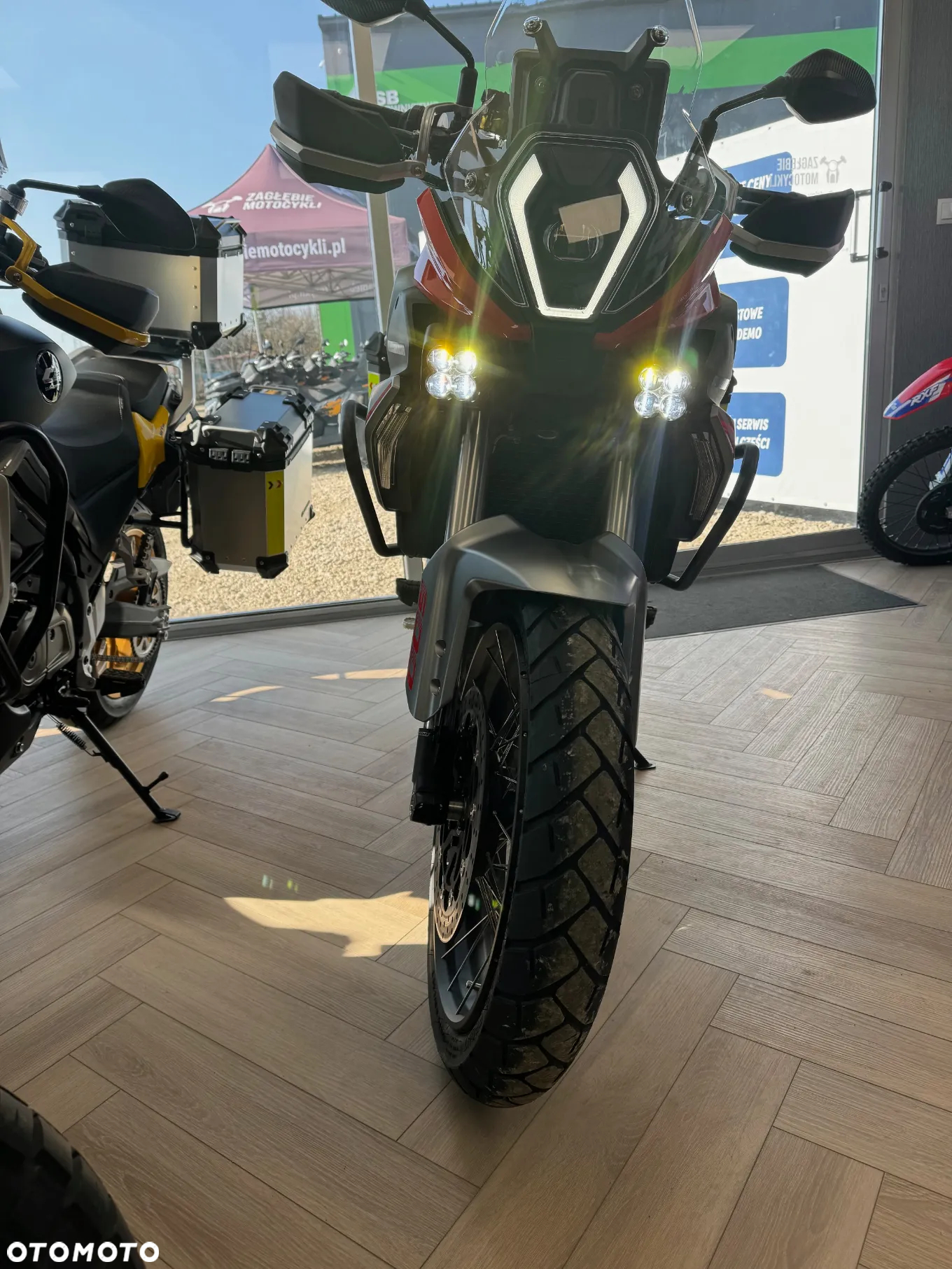 QJMOTOR SRT 550 SX - 12