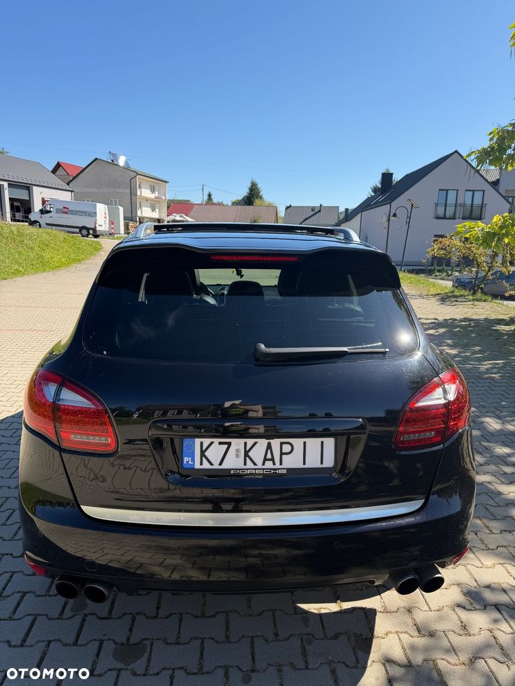 Porsche Cayenne - 10