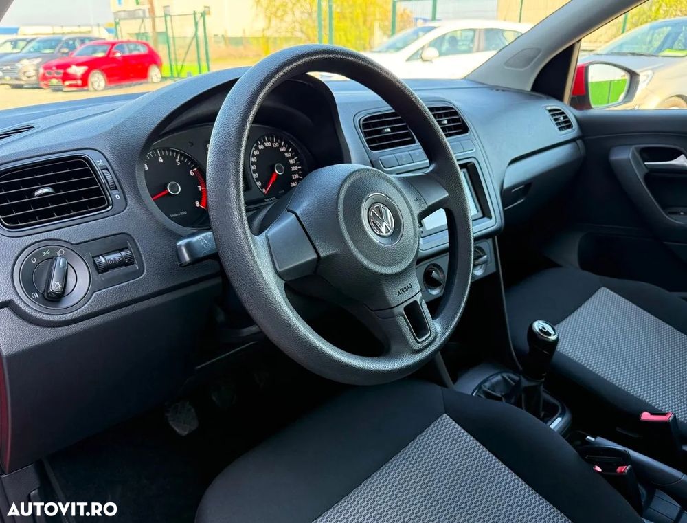 Volkswagen Polo 1.2 Comfortline - 16