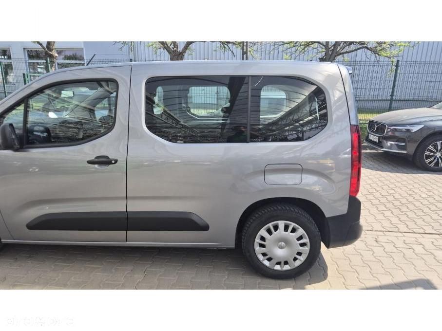 Opel Combo - 11