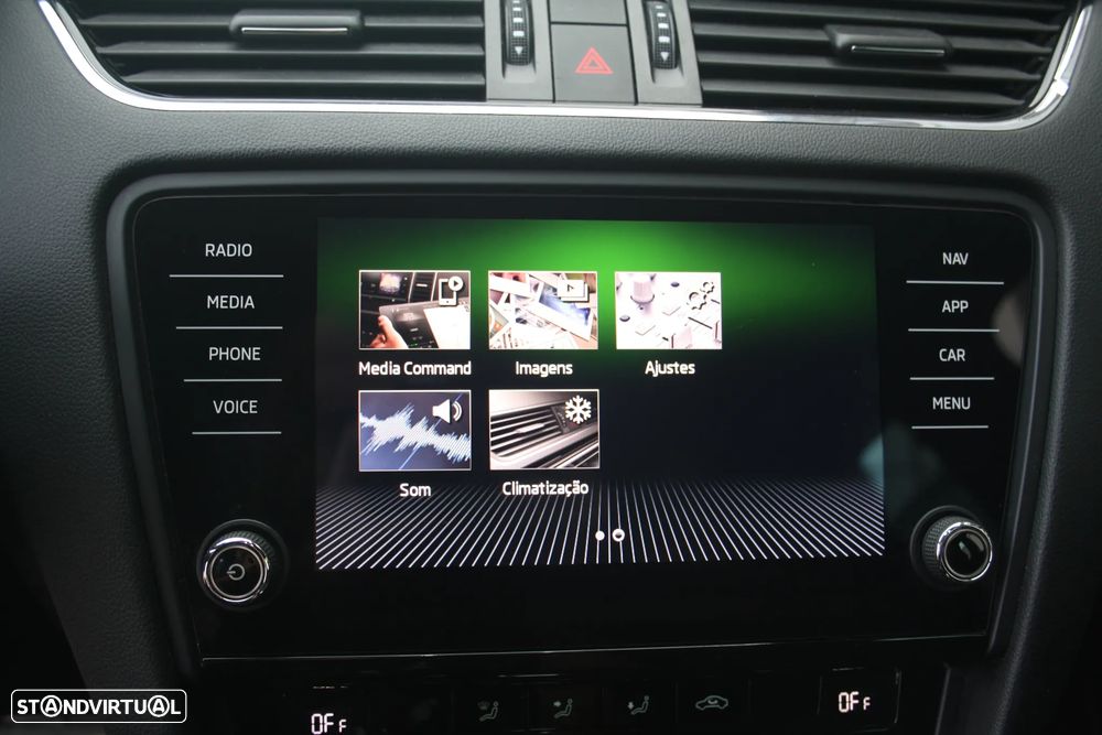 Skoda Octavia Break 2.0 TDI DSG RS - 14