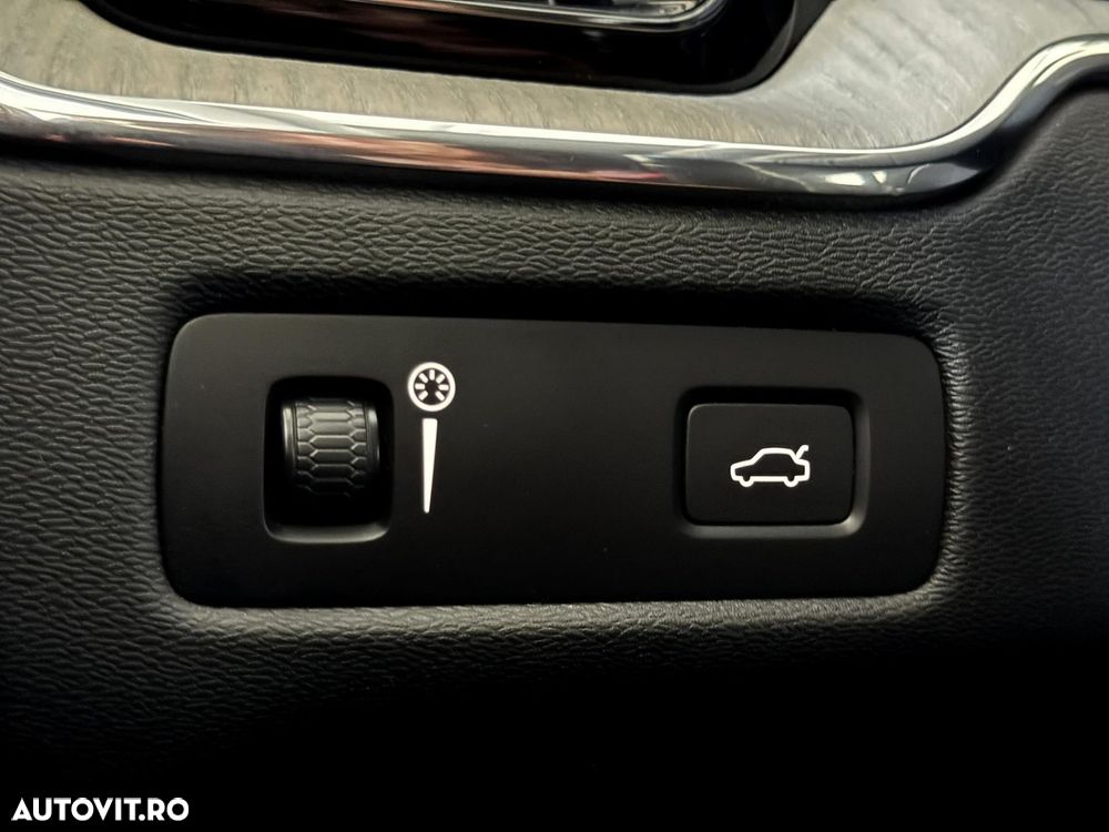 Volvo XC 60 - 16