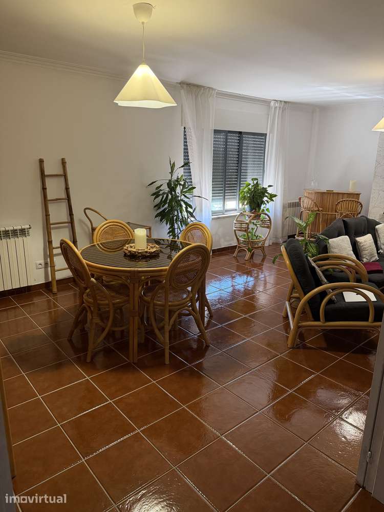 Apartamento T3 à venda em Urbanização Quinta da Regucha, 6 - Grande imagem: 2/21