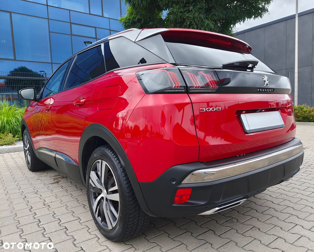 Peugeot 3008 1.6 PureTech Hybrid PHEV Allure Pack S&S EAT8 - 11