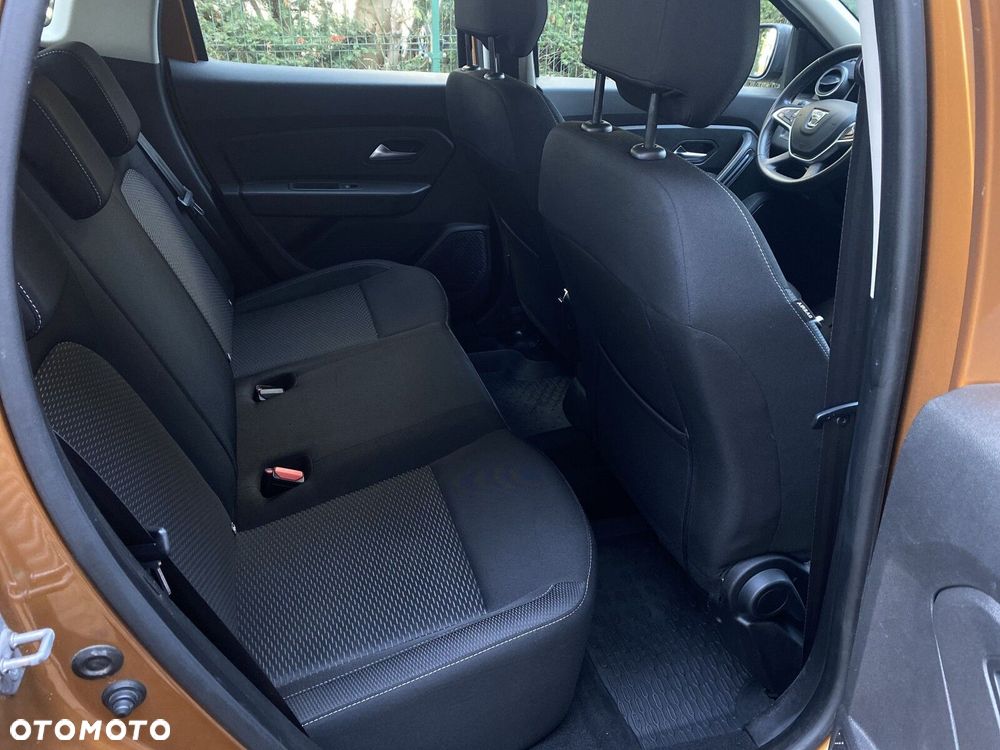 Dacia Duster 1.6 SCe Comfort - 25