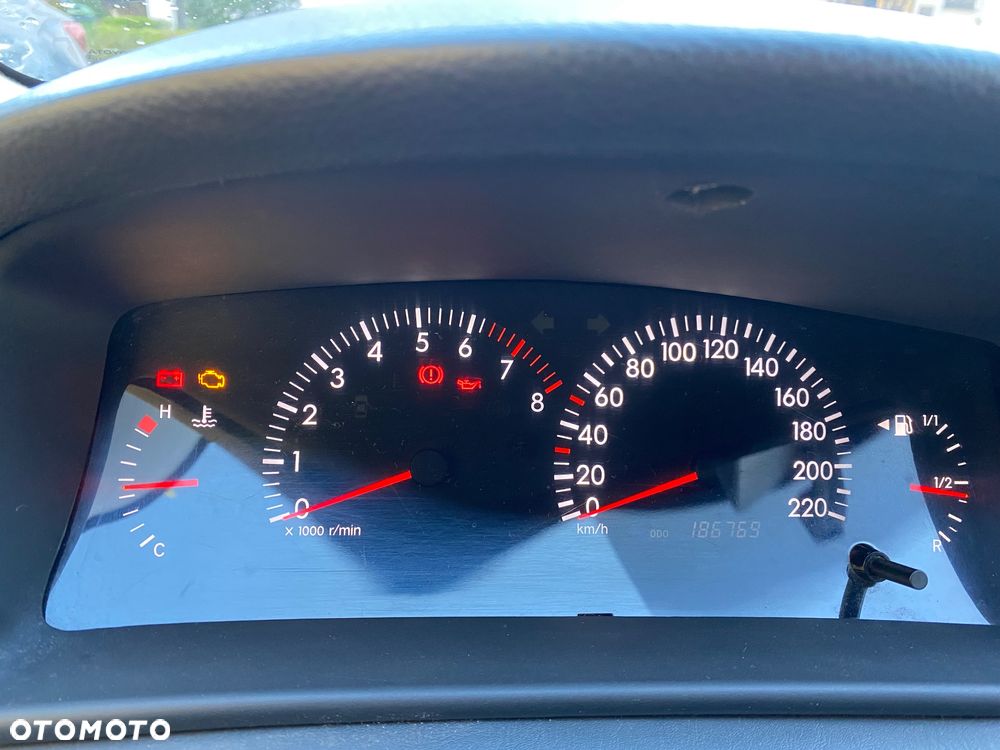 Toyota Corolla - 20
