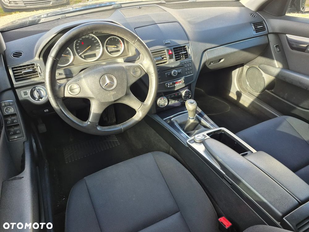 Mercedes-Benz Klasa C 200 CDI Elegance - 5