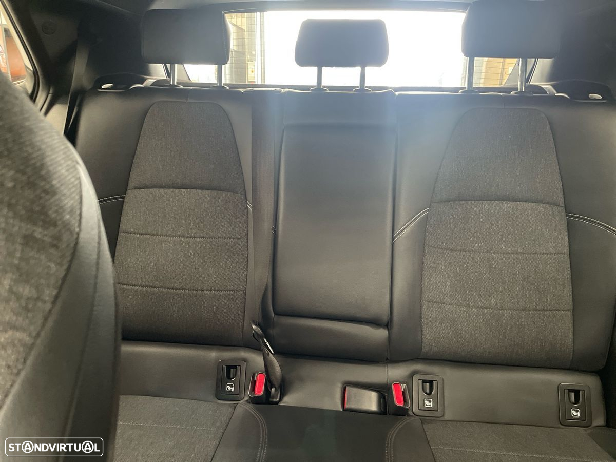 Toyota Corolla - 19