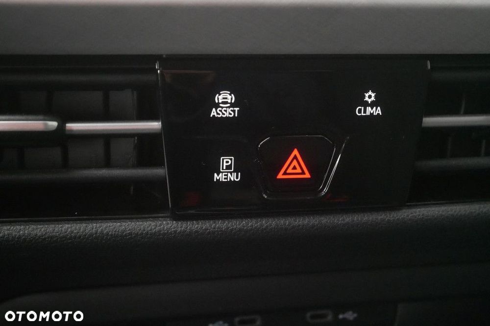 Volkswagen Golf Variant - 17