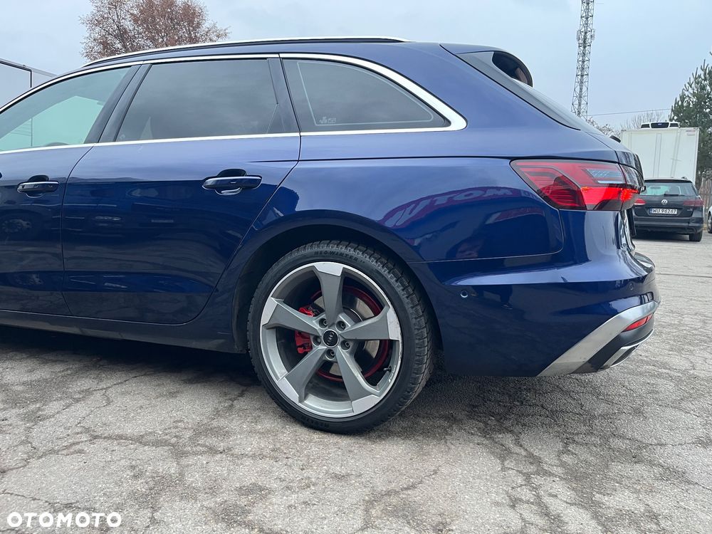 Audi A4 Avant 2.0 TDI S tronic - 11