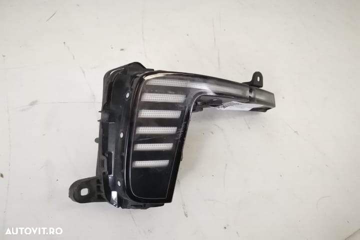 DRL Lumina De Zi Partea Dreapta LED Original Avariat Audi  Q7  4M [201 - 2