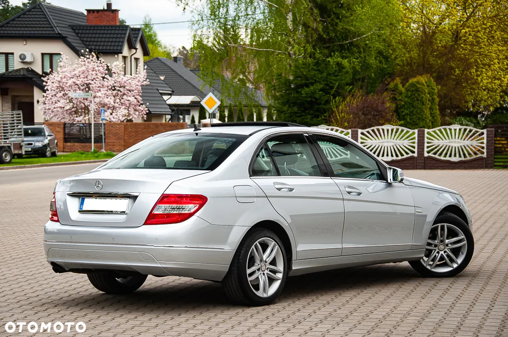 Mercedes-Benz Klasa C 180 Kompressor Avantgarde - 14
