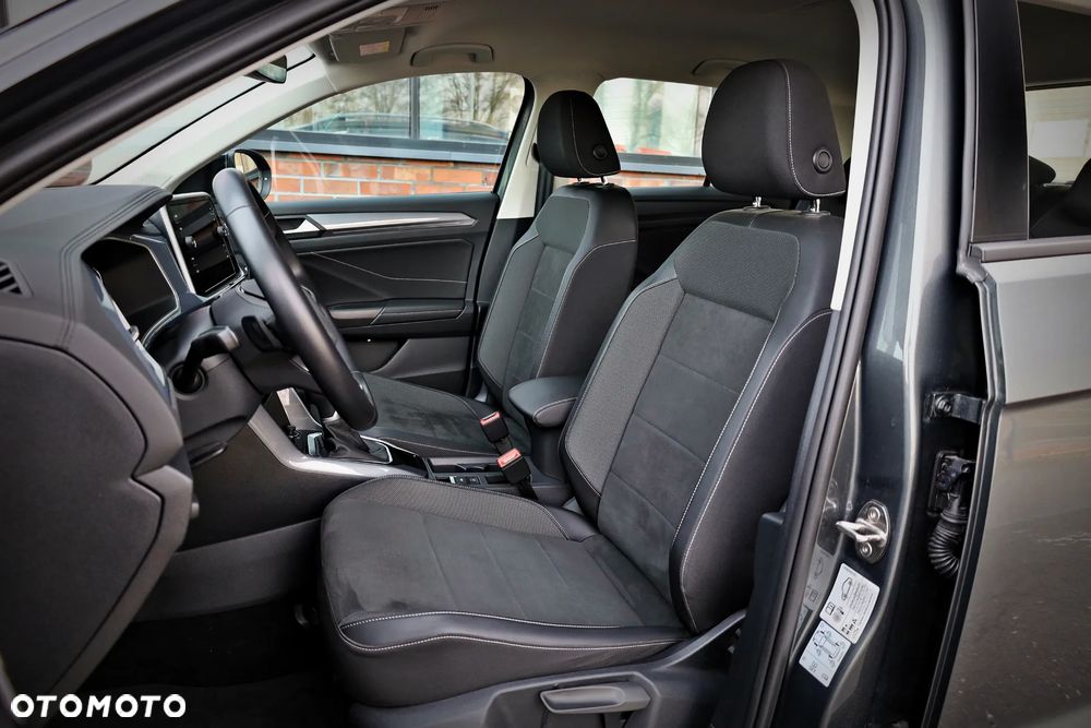 Volkswagen T-Roc 1.5 TSI Style DSG - 22