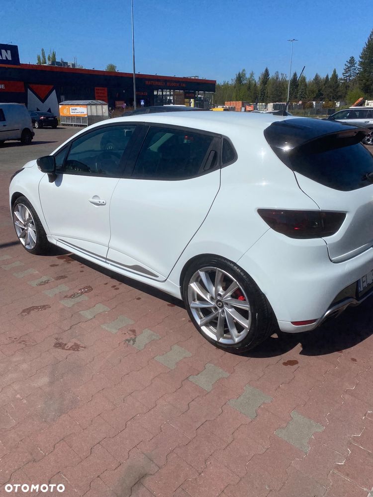 Renault Clio 1.6 Turbo R.S EDC Sport - 6