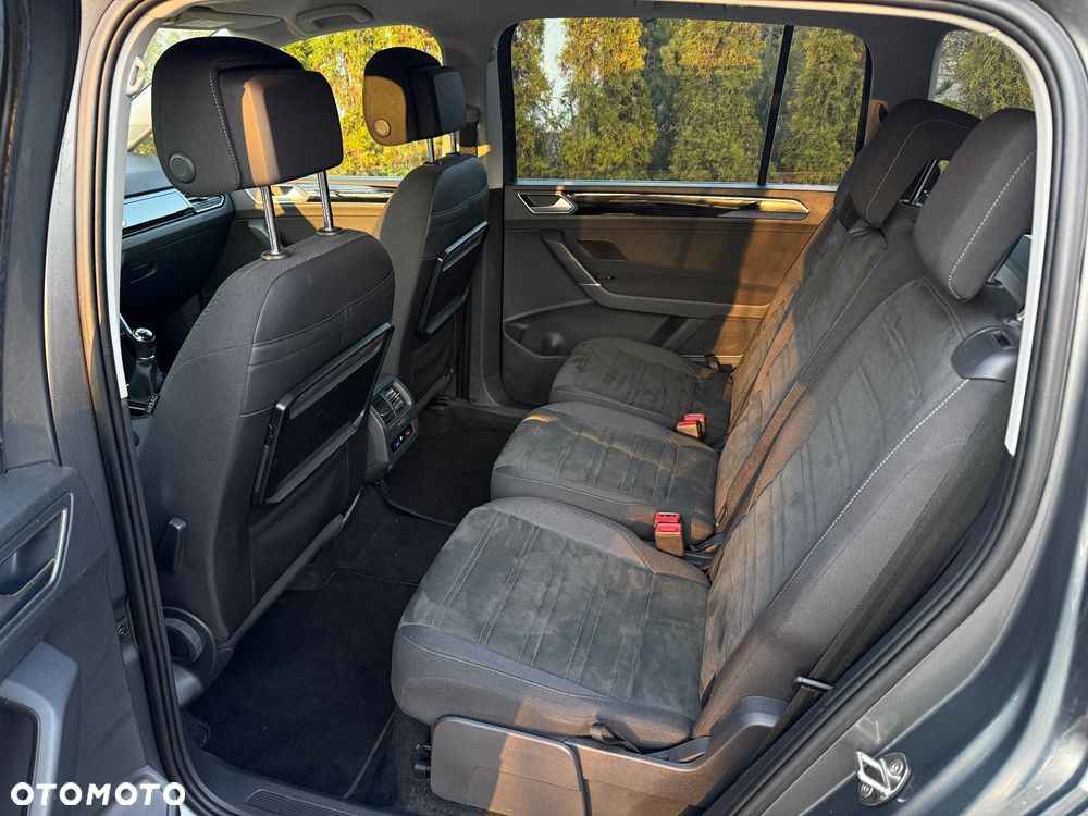 Volkswagen Touran 2.0 TDI BMT Highline - 8