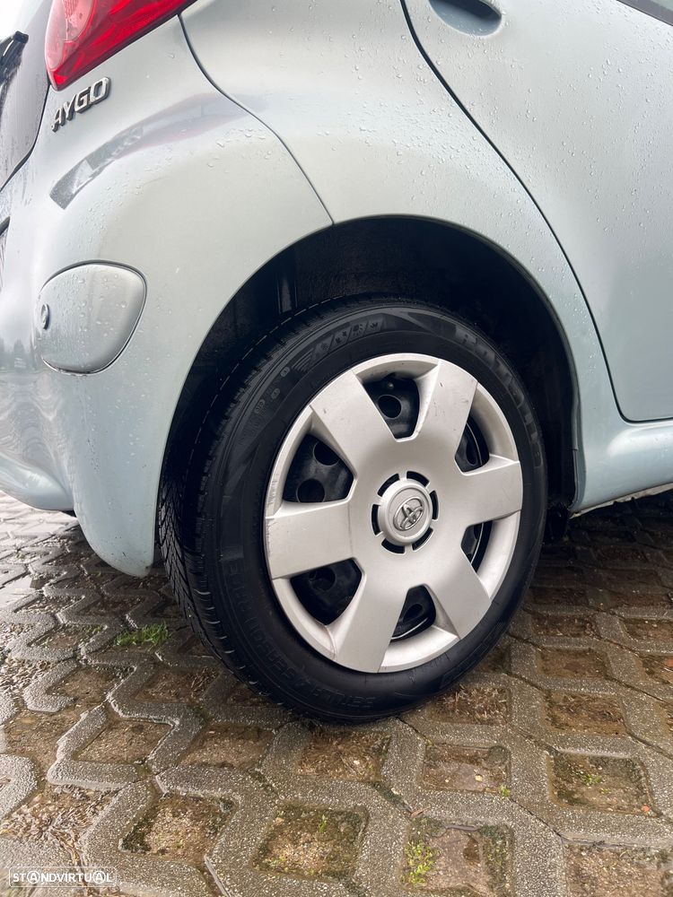Toyota Aygo 1.0 - 6