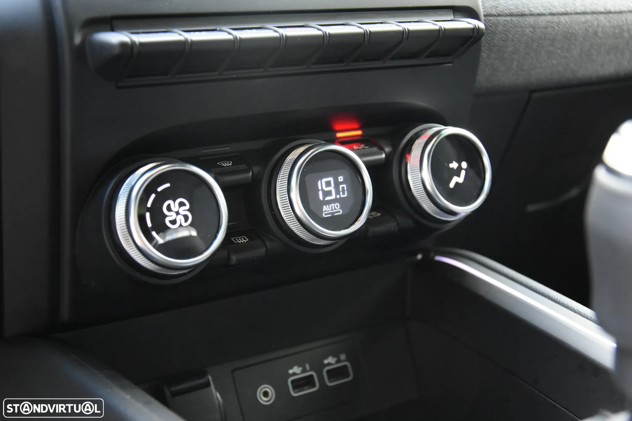 Renault Clio 1.0 TCe Techno - 20