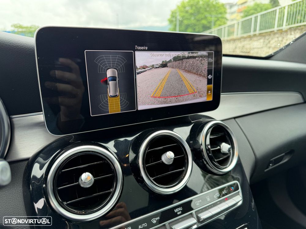 Mercedes-Benz C 300 de AMG Line - 16