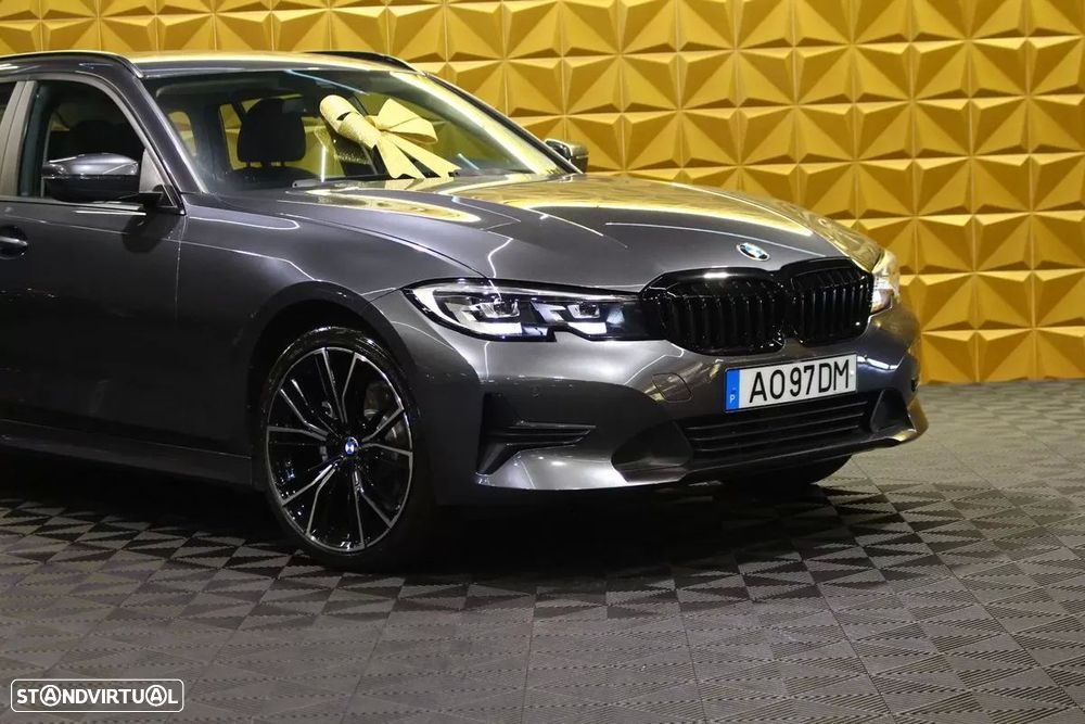 BMW 318 d Line Luxury Auto - 8