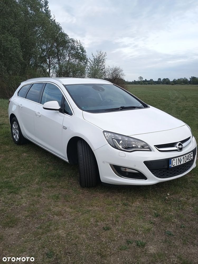 Opel Astra 2015