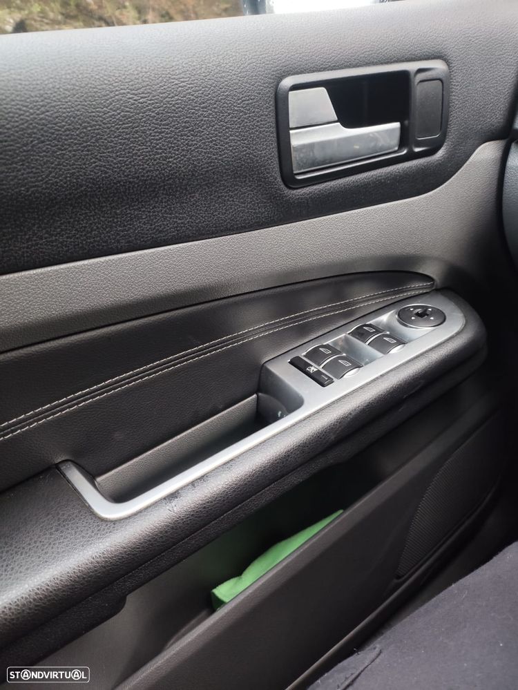 Ford Focus SW 1.6 TDCi Titanium - 10