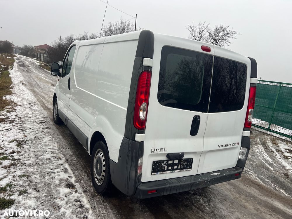 Opel Vivaro - 5