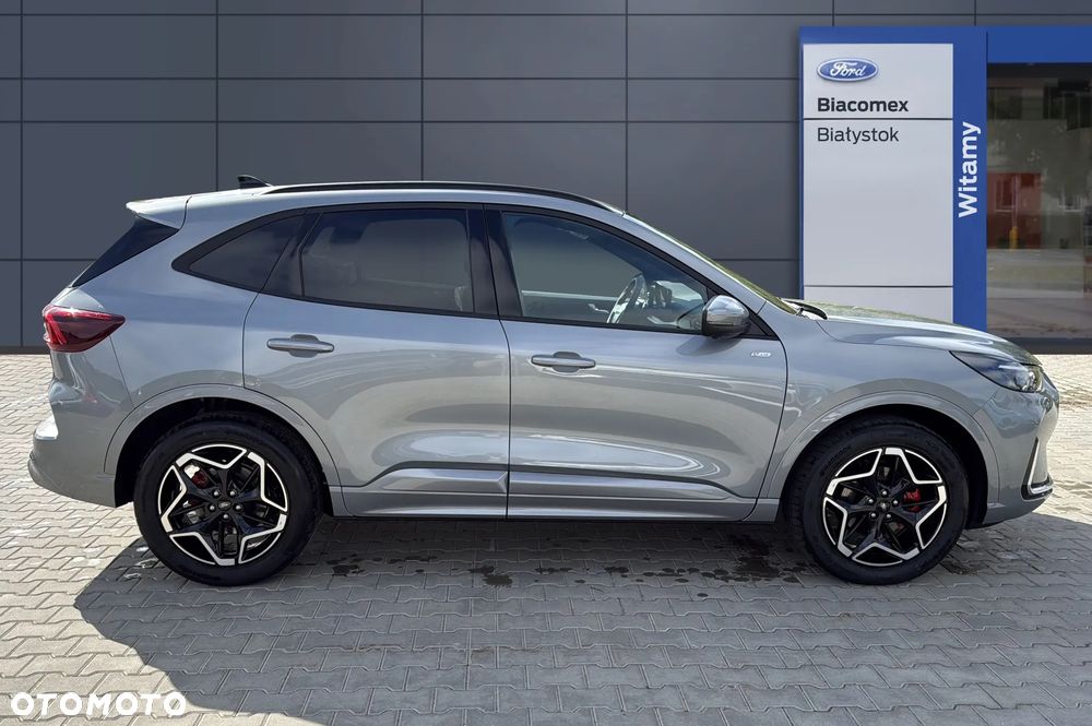 Ford Kuga - 8