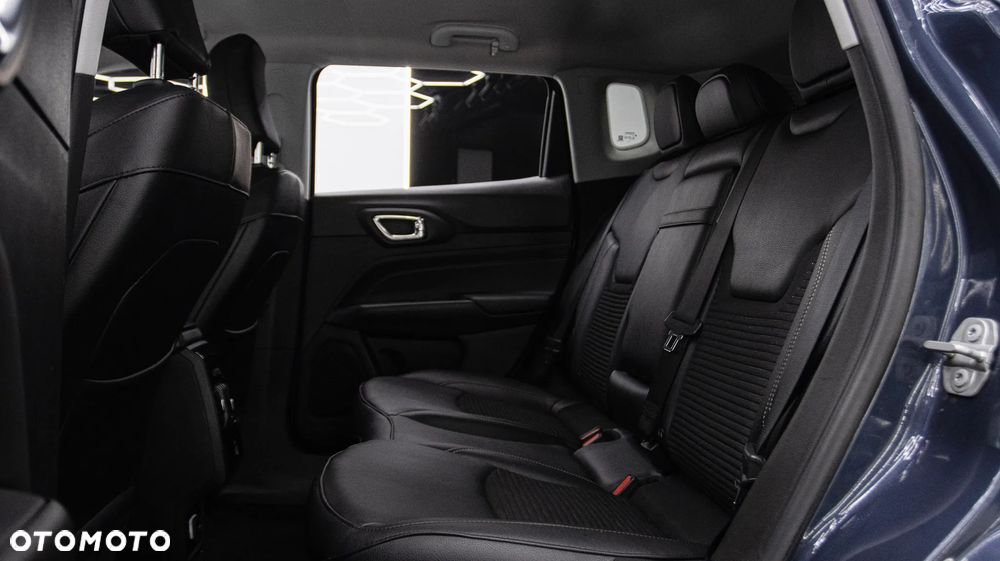 Jeep Compass 1.5 T4 mHEV Limited FWD S&S DCT - 18