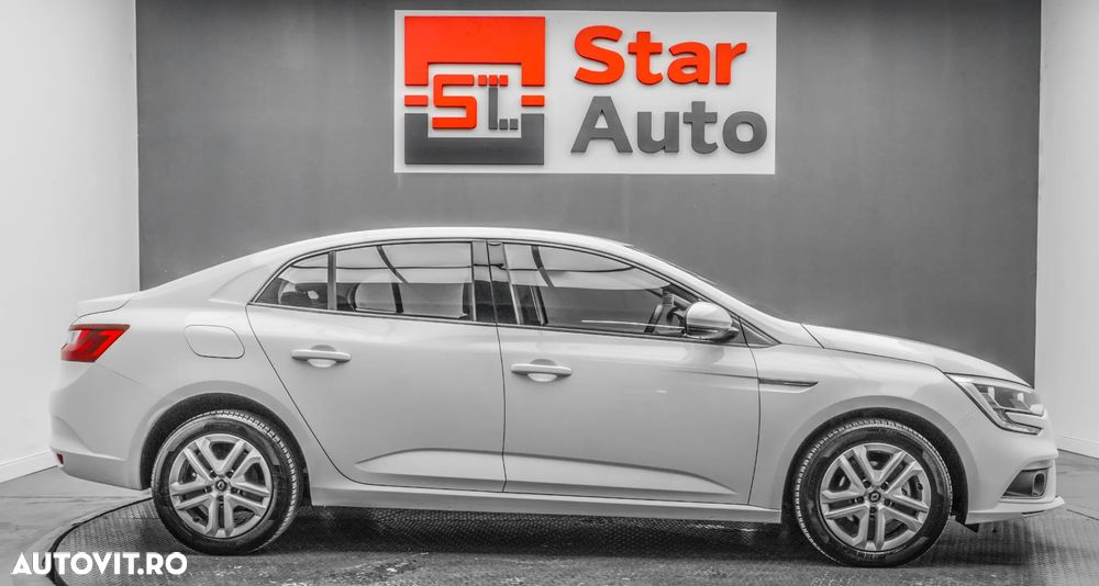 Renault Megane TCe 140 GPF Equilibre - 11